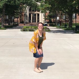Meet your Posher, Allison